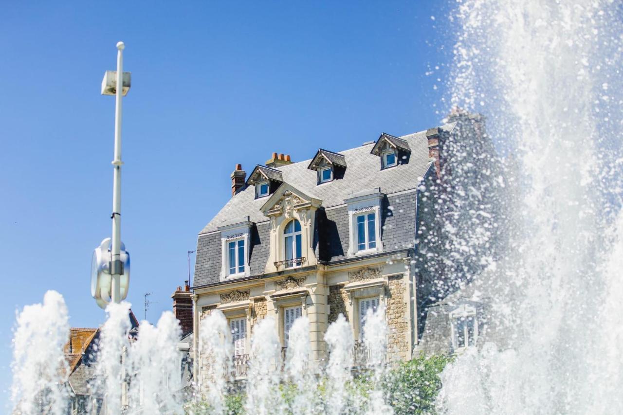 Les Tamaris - Studio With Sea View - Trouville-Sur-Mer Exteriér fotografie